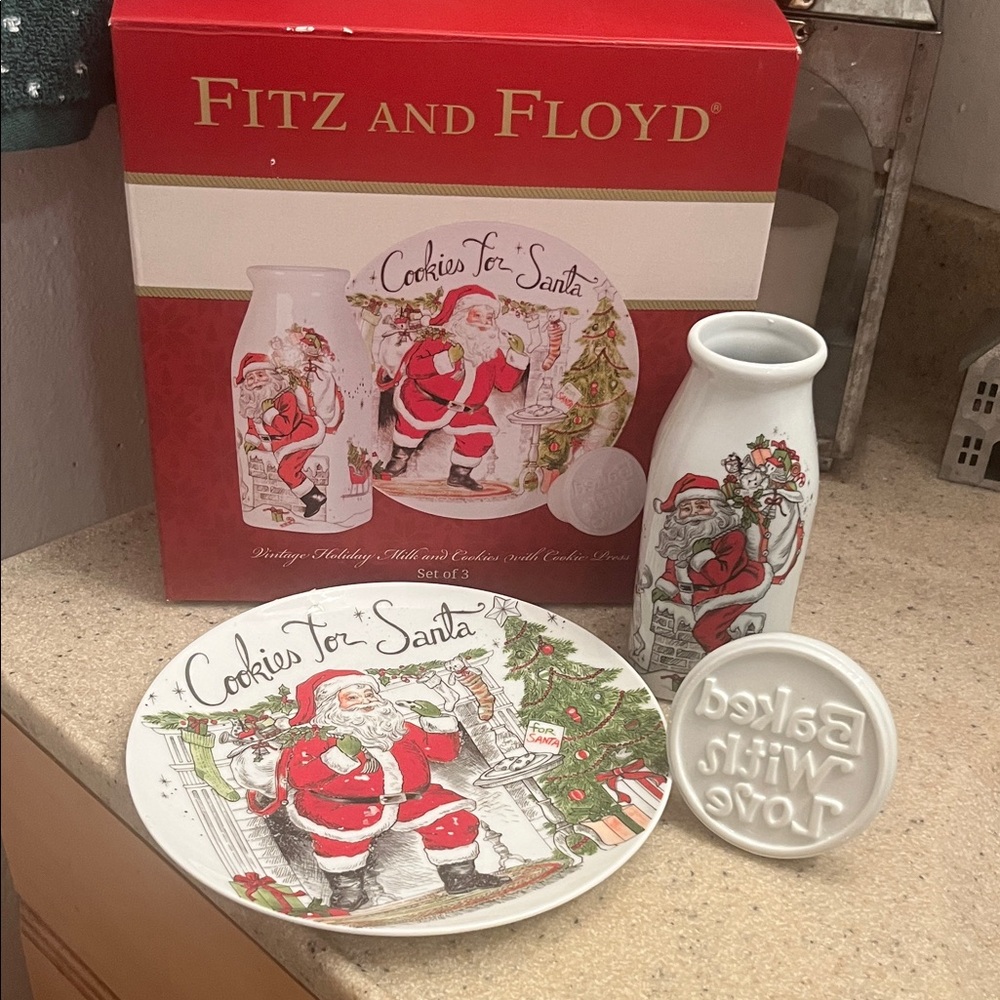 Fitz and Floyd Santa Plate, Cookie Press and Jug Set - Red, White, Green